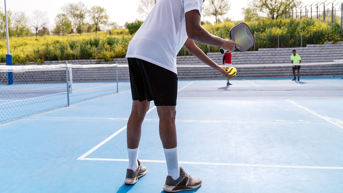 最初に覚えるサーブの基本①